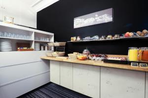 Hotels Hotel Des Cedres : photos des chambres