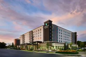 Embassy Suites By Hilton Atlanta Airport North - Forest Park