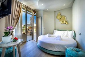 Deluxe Double Room with Bath room in B&B Residenza Giotto