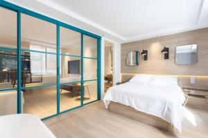 Home2Book Elegant Apartment Santa Cruz Center