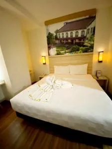 Cordela Inn Millennium Medan - Arnhemia