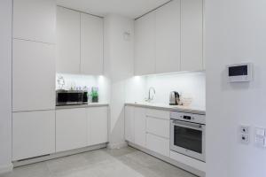 Lumina luxury apartments in Mennica Residence