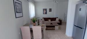 CfuView 2 Bedroom Apartment