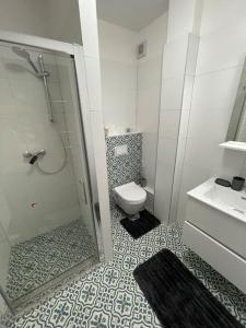 Apartman 4YOU: Karlo i Klara