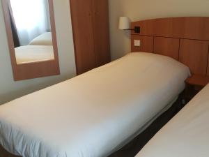 Hotels Kyriad Montargis Amilly : photos des chambres