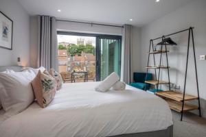 The Quadrant - The Garret