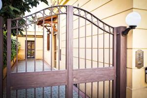 Lauras Brother - Close to St. Johns Basilica