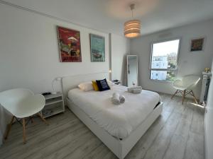 Appartements Les Terrasses Marines - Vue imprenable sur le port de plaisance : photos des chambres