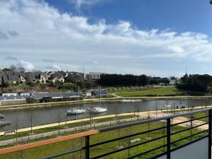 Appartements Les Terrasses Marines - Vue imprenable sur le port de plaisance : photos des chambres