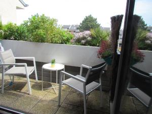 Appartements Parenthese Bleue a Cabourg : Appartement avec Balcon