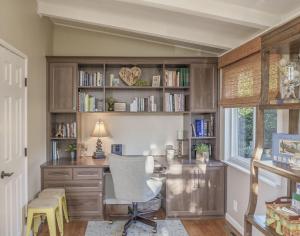 3874 Mission Fields home