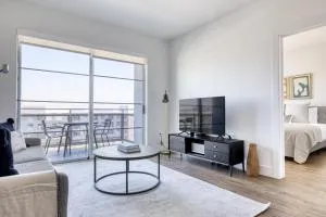 N Hollywood 2BR w Pool Gym nr shops LAX-528 - 北好莱坞
