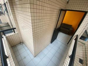 Pé na areia praia da Guilhermina III