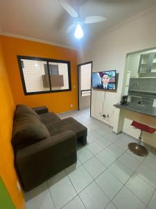 Pé na areia praia da Guilhermina III