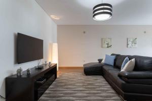 Modern & Elegant 2 bedroom in Amadora by GT House
