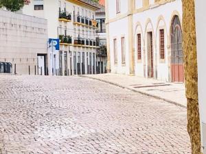 Pé do Castelo Casinha - pet friendly & garage