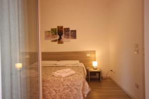 Case VR Holiday - LHT House