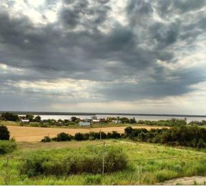 CASA QUINTA CON ESPECTACULAR VISTA Al RÍO