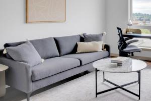 Ballard 1BR w WD BBQ Gym nr Waterfront SEA-392