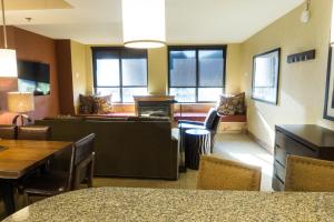 Grand Summit Mountainside Next to Red Pine Gondola