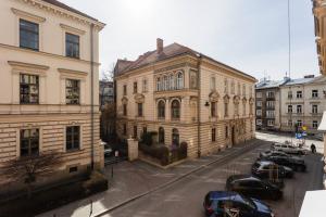 Studio with Entresol in the Old Town