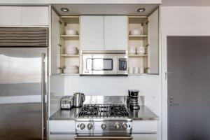 Midtown West 1br w gym wd doorman nr Hudson NYC-1102