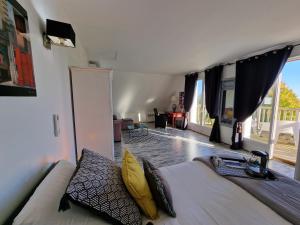 Hotels Les Terrasses de Saumur - Hotel & Appartements - Restaurant & Spa (Logis) : photos des chambres