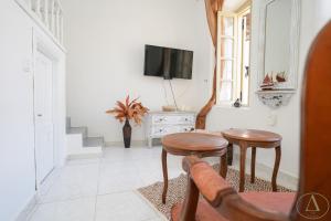 Mansion House(est.c1890)-Daedalus