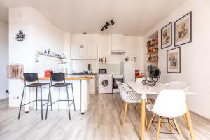 Appartements F2 COURT METRAGE CENTRE VILLE CLERMONT-FD : photos des chambres