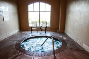 A12-The Grotto-Top Floor 2-bedroom Sunset Villa