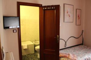 Hostal De La Torre Hostal Economico