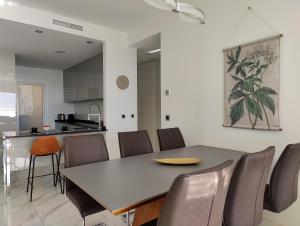 SUNSET DRIVE superb apartment