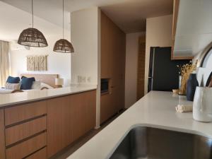 Aria Ocean beach and mountain 715 QueridaEstancia