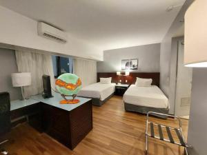 A1 Flats WYM Brooklin