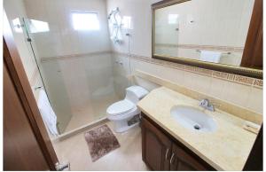 Torres del lago de 2 habitaciones, 1201