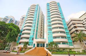 Torres del lago de 2 habitaciones, 1201