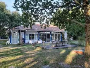 Havre de paix à 15 km des plages - 马热斯克