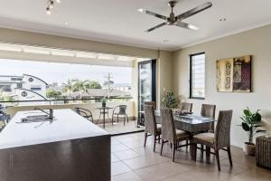 Villa Sangiovese - Unit One - 1-2 Heath Street