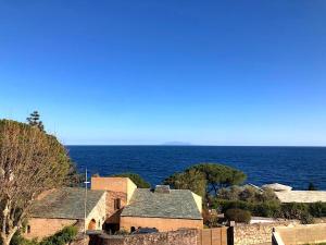 Appartements Superb apartment with sea view, 200m from beach : photos des chambres