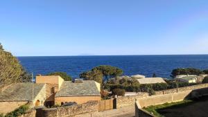 Appartements Superb apartment with sea view, 200m from beach : photos des chambres