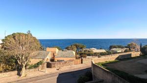 Appartements Superb apartment with sea view, 200m from beach : photos des chambres