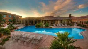 D5-Coral Springs Poolside-Ground Floor 3-bedroom Hillside View - Harrisburg