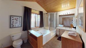 Streamside Retreat On The River With High Speed Wifi And Ac