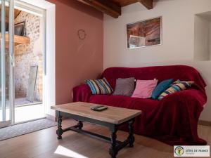 Maisons de vacances Gite Villefranche-de-Rouergue, 3 pieces, 5 personnes - FR-1-601-415 : photos des chambres