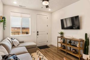 Painted Cactus #103 condo