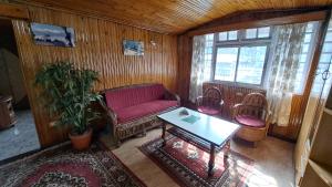 Yuma D Homestay