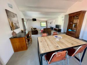 Residence ANTONIA Appartements avec piscine commune - centre ville Calvi : photos des chambres