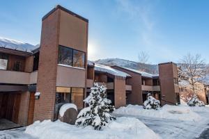 Park Avenue 1 Bedroom Condominiums