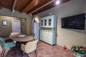 RUGGIERO GUEST HOUSE