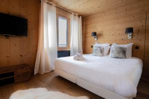 Luxury Wood Megeve village